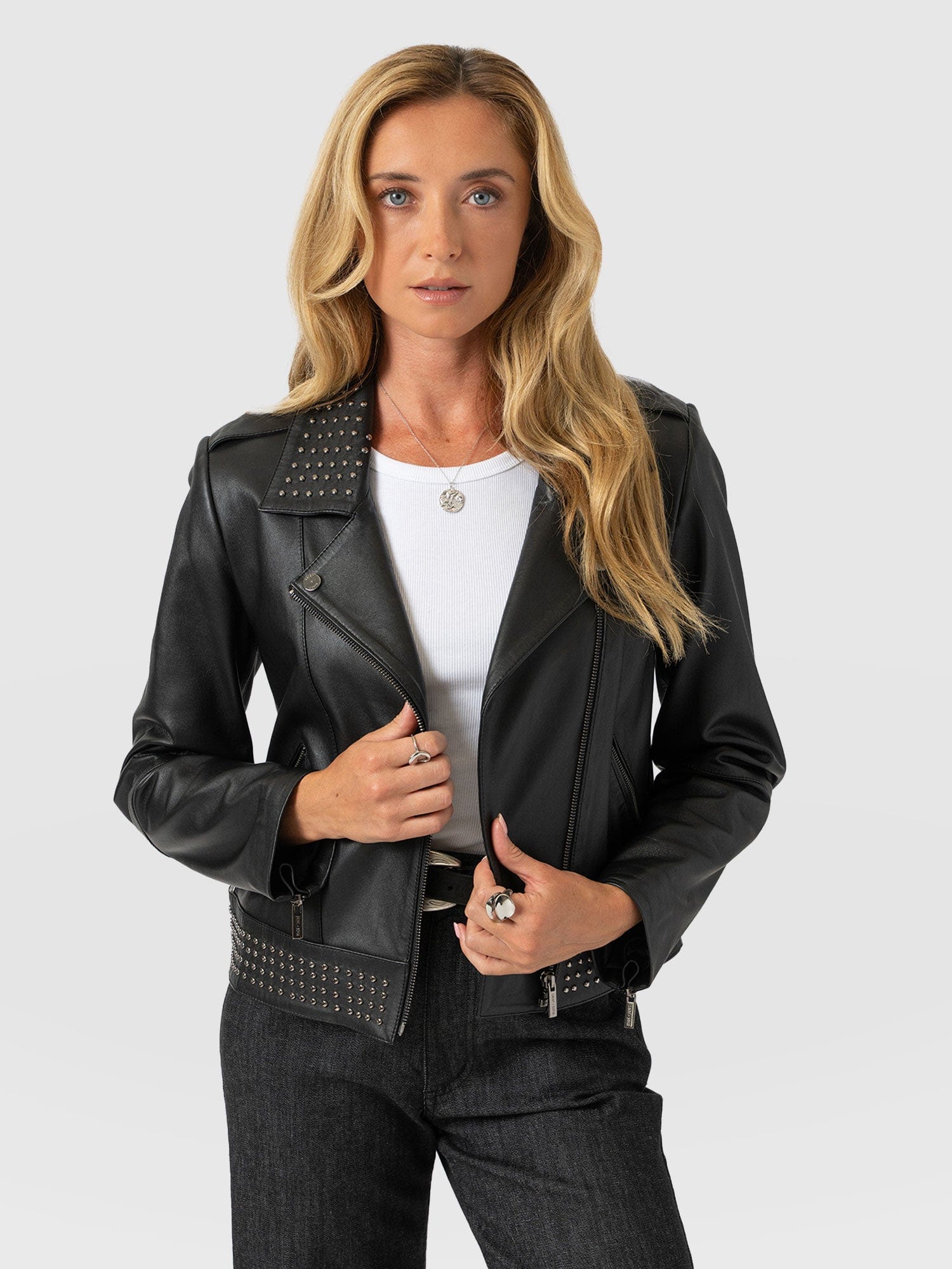 Bonham Studded Biker Jacket Black - Women's Leather Jacket | Saint + Sofia® EU